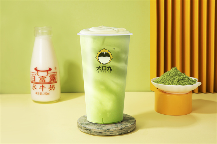 【乐竞体育奶茶】奶茶加盟店面装修环境注意要点有哪些？